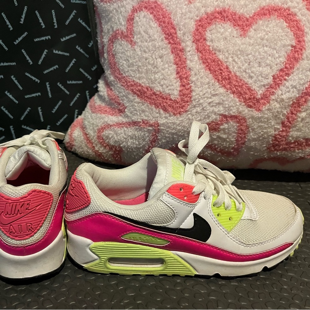 Nike women’s air max 90 white neon pink and neon green